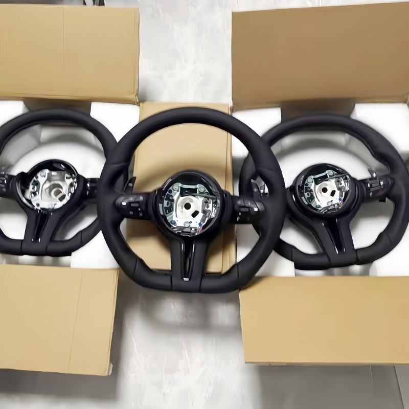 Car Accessories Essentials - Volant de voiture en cuir pour